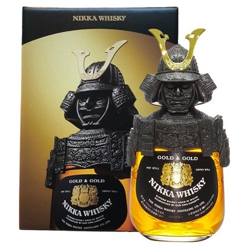 Nikka Gold & Gold Kabuto Samurai Whiskey Gift Box 750ml Nikka Gold & Gold Kabuto Samurai Whiskey Gift Box 750ml